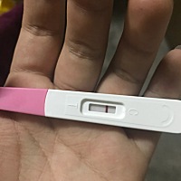 换了个牌子又测了一次  变成了白色的水印？！