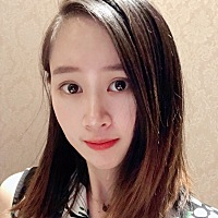 你要奋斗，不是在一个男人面前委屈求全，而是让他看到你的努力，并且等待数年后那个单膝跪地，给你无名...