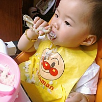 其实我是一个很懒的人，我不太会做饭，但是对于宝宝的辅食，我还是比较讲究，一岁以内没有给她加盐...