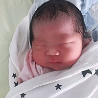 宝宝38➕3出生的。女宝 7.1斤