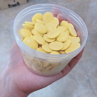 自己做了蛋黄溶豆和南瓜蛋清溶豆