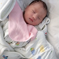 生了小公主一枚！用尽了半条生命换来的你