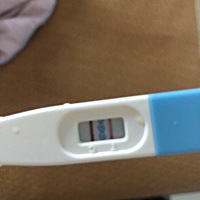 各位宝妈们，这是怀了吗？