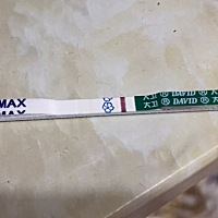 大家帮忙看下，这是排卵期同房后12天测的，是不是有点印子，眼睛都快看瞎了？