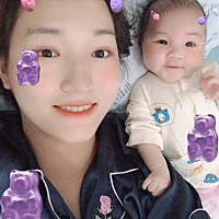 谢谢宝贝来到我的身边 妈妈爱你