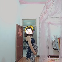 来给我看看是男宝还是女宝    嘻嘻