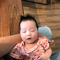 是什么让我坚持了这么久的母乳喂养 是宝宝满足的睡颜和她的麒麟臂