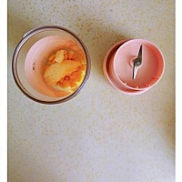 🍳【玉米土豆浓汤】是不是每个小宝宝都爱吃玉米，腾宝简直太爱吃这款辅食了。玉米作为小宝宝的第一口...