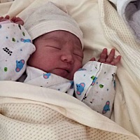 女宝宝一枚 小妖精折磨你老母亲