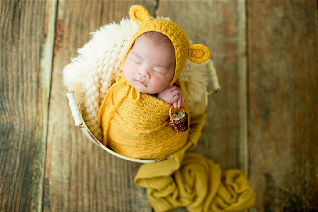 脸上被蚊子亲了好几天都还没有好，真是可恶的蚊子。