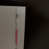 大家好，我是八月7号来的大姨妈，八月10号结束的，今天准备测一下排卵，这种情况属于正常吗？