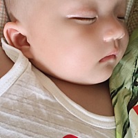 整个孕期到生产都很顺利，刨腹产比顺产好没别人说的那么痛，个人觉得哈！顺产的朋友还在给我说着这儿松...