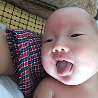 萌娃表情包，马上两个月了，祝宝宝健康成长