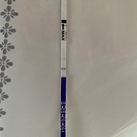 不知是否怀孕，晚上翻来覆去睡不着、白天像打了鸡血一样、起来的很早