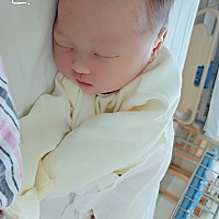 我们今天要出院回家了，闺女一点也不淘气，不哭不闹很省心❤️❤️❤️