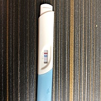 末次月经7月29号，刚刚试着测了一下，这是中了吗？