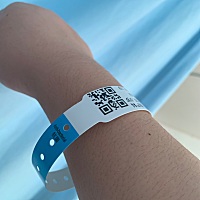 还是没逃过顺转剖，早知道我就选择剖腹产了……