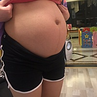 大家猜猜这肚子是男是女？？？