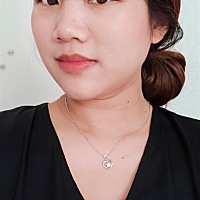 现在每天晚上这个点都会醒来，再无睡意！就喜欢来朋友圈看看，宝妈们怀孕后的状态，还有一个月到预产期...