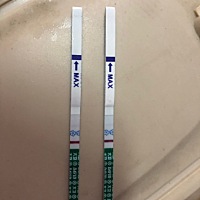 大家帮忙看看，这是有了吗，明天的姨妈日，周期只有25天，谢谢大家