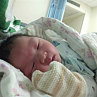 小妮子在8月10号出生了😊😊这一生俩小棉袄足以。幸福晚年生活有着落了😄😄
