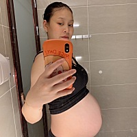 40周 女宝，5.9kg ，之前一直以为是男孩（因为老公家几代都没有女孩子）  但也怀疑过上女孩😂 圆...