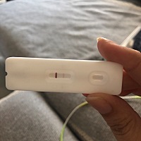 我合房还没有一个礼拜，只是拿早早孕玩玩，两个杠，怎么回事啊？我感觉诈胡了呢！😓