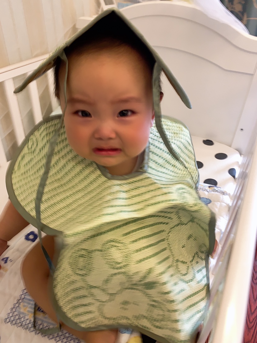 生儿子不拿来玩真的太可惜啦，粑粑心疼了，哈哈哈哈哈哈哈......