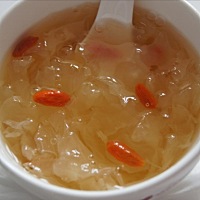 老公不行怎么办？日常喝3款汤，补肾壮阳强腰，身体越来越好！ 现在生活节奏不断变快，许多男性的经济压...