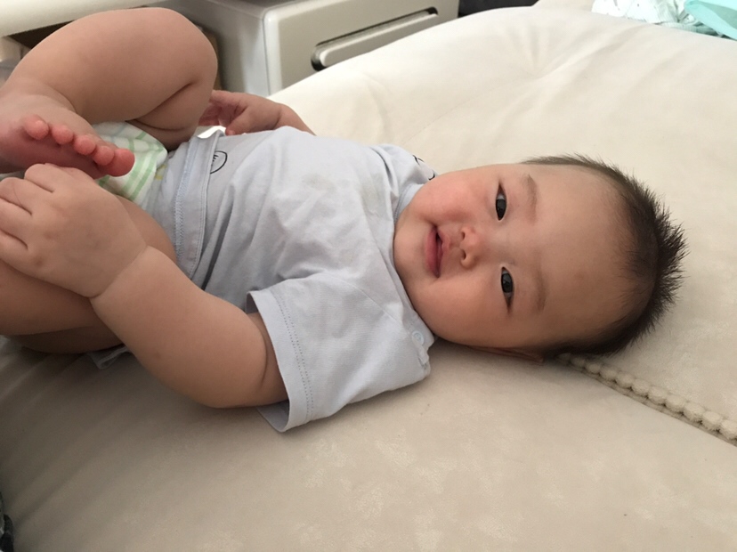 吃好面，休息会，想着也睡一下呢，你，醒了