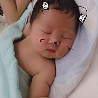 8.11顺产男宝一只。早上六点左右腰一阵阵酸痛，八点到医院检查已经开了4指，不是很痛，大概七八分钟一次...