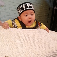 这是谁家的女婿长得这么可爱