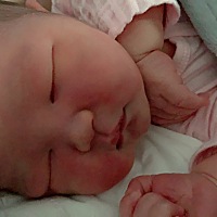 说下我二胎顺产的经历 这过程真的太痛了，我24周查的有轻微妊娠糖尿病，医生叫我39到40周住院，没什么反...