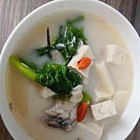 很感谢婆婆这几天来的辛苦，收拾家，照顾宝宝，照顾我，真的很感谢，自己太幸福了，有个把自己当女...