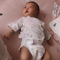 大家有没有宝宝脸大后来逆袭的？我女儿脸又胖又大，我和我老公都是长脸，长大了能不能还这么大呢