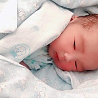 38+5剖腹产宝宝出生了，5.9斤！又得小王子一枚！