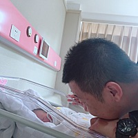 换圈啦！8月30日刨宫产女宝宝一名。本来是奔着顺产的，结果两天开了一指😒查胎心也不是很稳定马上就顺...