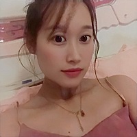 孩子我带，衣服我洗，家族我做，没结婚的时候我也是好看的身材很好，有了孩子没有拴住任何人，只拴住了...