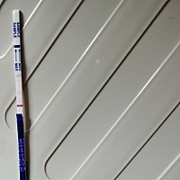 什么情况，若隐若现的，难道有了