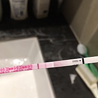 秀儿排卵强阳了几天，到目前不知道是不是排了，今天测的很弱了