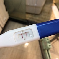 上个月是7月31号来姨妈的，今天9月2号测的，请问宝妈们这个是有了吗？