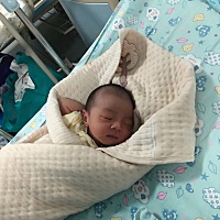 8.30号顺产男宝宝5.6两，过程中不想回想，本来想打无痛针的，来不及打，反正超级快生，将近二十分钟...