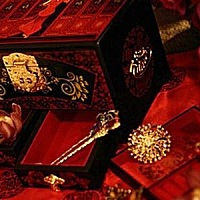 你们结婚娘家都陪嫁什么？不是电器之类的有没有给我说下，谢谢