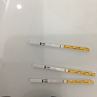 有淡淡的印，今天去医院验尿是阴性，不知道怀没大家有经验的看下，明天拿验血的结果