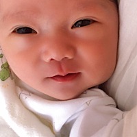 生下闺女快半个月啦 每天都觉得做梦一样，今生我也有闺女啦，开心！！！