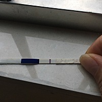 这是水印还是我眼睛自带双杠，这么希望快点姨妈日，这样我就不用疑神疑鬼的🙍