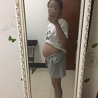 生完孩子3个多月，这肚子里怕是还有一个吧！身高不高的我现在99斤，邻居都说我胖了，因为我以前最瘦...