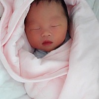 终于生了，顺产6斤9两小乔治，过程太过酸爽，整整痛了15个小时后宫口才开到十指，刚开始好不容易坚持到3...