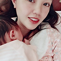 宝妈们有什么催奶的办法来分享下吧。催乳师也找了。啥鲫鱼汤呀，猪脚汤也都喝了。但是奶水还是够宝宝吃...