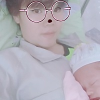 我家宝宝为啥总是喜欢这样睡觉啊😊，你这样睡觉，为娘咋睡觉呀😄。
